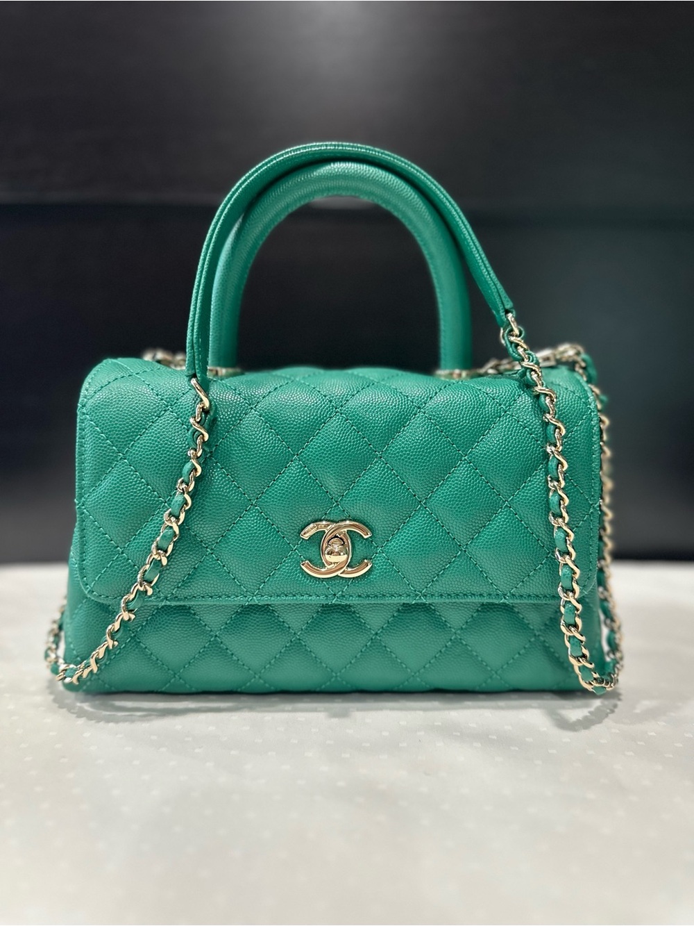 CHANEL Coco Handle Emerald Quilted Top-Handle